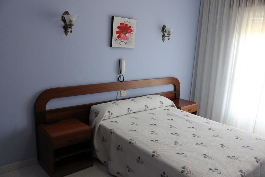 Hotel Arco Iris Villanueva De Arosa Rom bilde